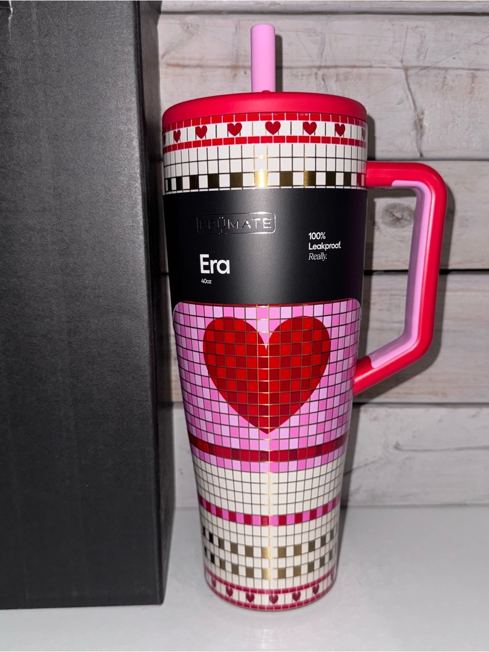 Brumate x Anthropologie 40oz Era Love on Lock - Valentines Day Gold Mosaic NWT